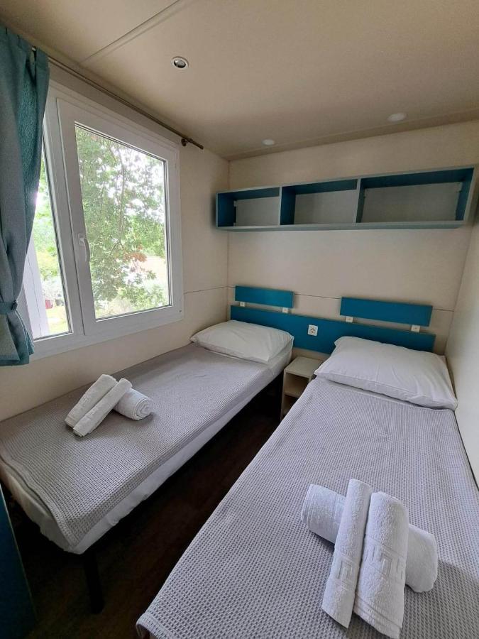 Boric Mobile Homes In Bijela Uvala And Zelena Laguna Пореч Екстериор снимка